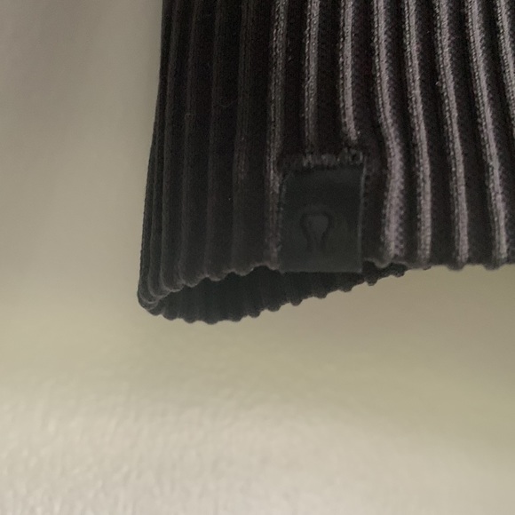 LULULEMON Black Rest Less Hoodie Size 8 - Picture 6 of 11